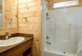 Whaler's Rest RV & Camping Resort