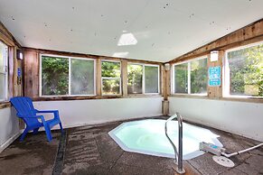 Whaler's Rest RV & Camping Resort