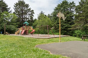 Whaler's Rest RV & Camping Resort