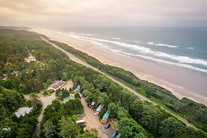 Whaler's Rest RV & Camping Resort