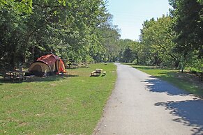 Circle M RV & Camping Resort - Caravan Park