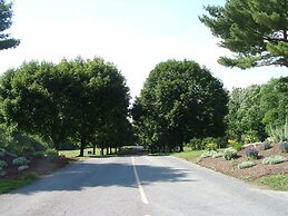 Circle M RV & Camping Resort - Caravan Park