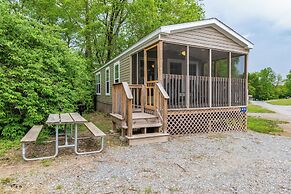 Circle M RV & Camping Resort - Caravan Park