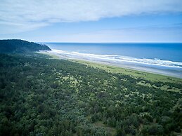 Long Beach RV & Camping Resort