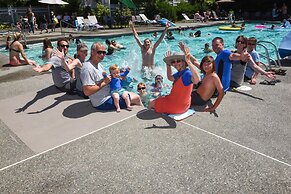 Thunderbird RV & Camping Resort