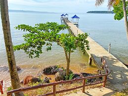 Koh Mak Buri Hut Natural Resort