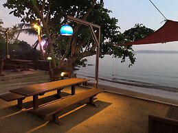 Koh Mak Buri Hut Natural Resort