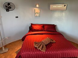 Koh Mak Buri Hut Natural Resort