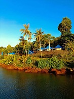 Koh Mak Buri Hut Natural Resort