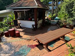 Koh Mak Buri Hut Natural Resort