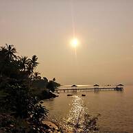 Koh Mak Buri Hut Natural Resort