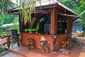 Koh Mak Buri Hut Natural Resort