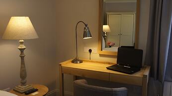 The Abergavenny Hotel