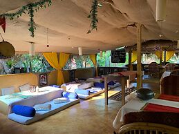 Banyan Tree Yoga