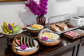 Lee Chiang Hotel