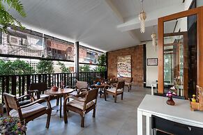 Lee Chiang Hotel