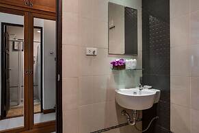 Lee Chiang Hotel
