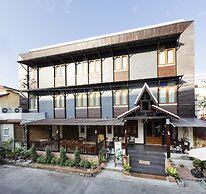 Lee Chiang Hotel