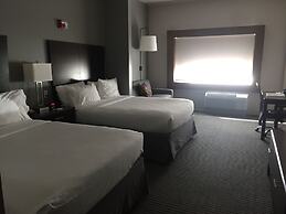 Holiday Inn Express & Suites Tahlequah by IHG