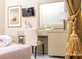 Diogenis Hotel