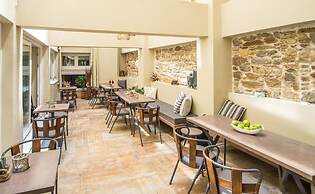 Diogenis Hotel
