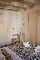 Barbacan Boutique Hotel