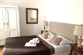 Barbacan Boutique Hotel