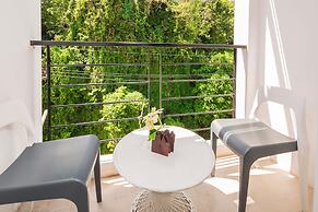 Sungthong Kamala Beach Resort