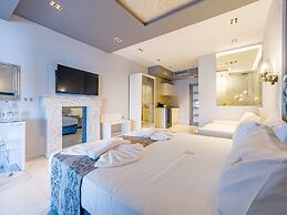 Alpha Luxury Suites
