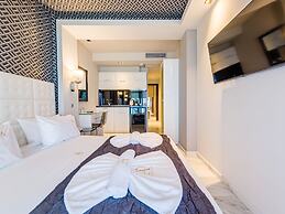 Alpha Luxury Suites