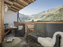 Montana Apartments