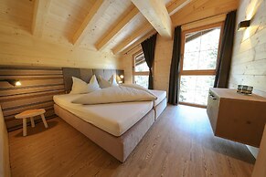 Montana Apartments