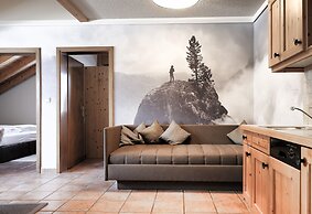 Montana Apartments