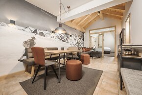 Montana Apartments