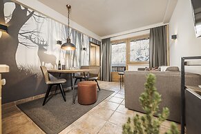 Montana Apartments