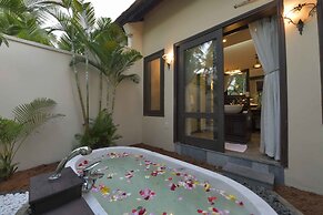 Villa Hoa Su - Frangipani Village Resort