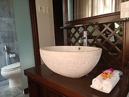 Villa Hoa Su - Frangipani Village Resort