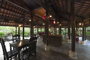 Villa Hoa Su - Frangipani Village Resort