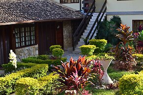 Hotel Serra Everest
