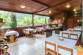 Hotel Serra Everest