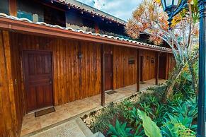 Hotel Serra Everest