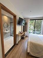 Hotel Serra Everest