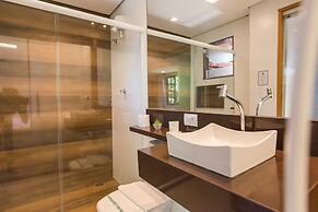 Hotel Serra Everest