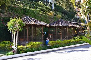Hotel Serra Everest