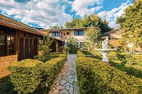 Hotel Serra Everest
