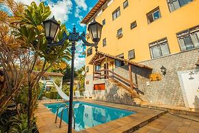 Hotel Serra Everest