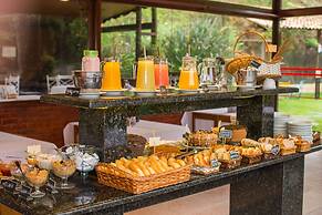 Hotel Serra Everest