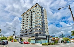 Direct Collective - Pavilion and Governor on Brookes