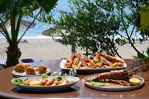 Poseidon Beach Hotel