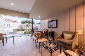 Pousada Castelo de Óbidos - Historic Hotel